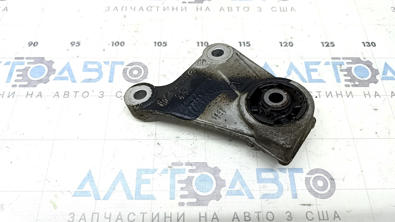 Кронштейн редуктора правый Mazda CX-5 17-25 микротрещины С/Б