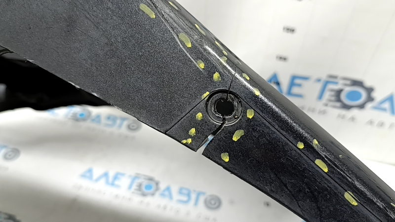 Bara față stânga nealterată Toyota Prius 50 Prime 17-22 fără senzori de parcare, grafit, zgârieturi, crăpătură
