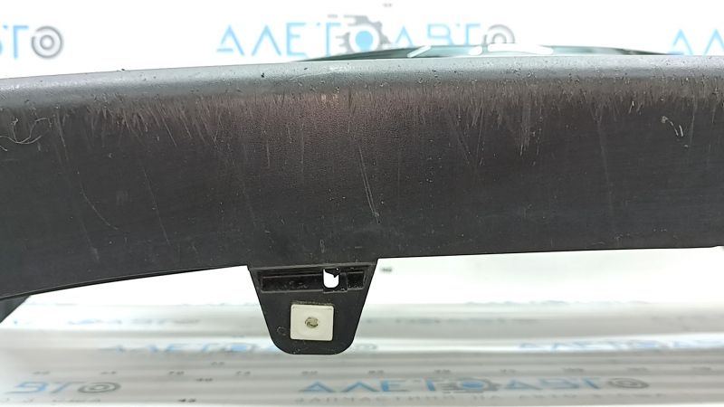 Grilă radiator pentru Toyota Prius 50 Prime 17-19 cu emblemă, sub radar, fără senzori de parcare, zgârieturi, ciobiri, elemente de fixare rupte