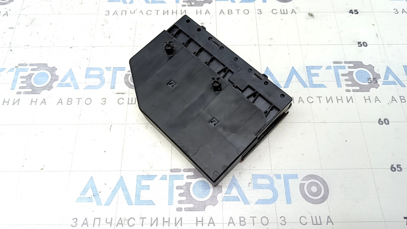 Distribuitor de curent Lincoln MKZ 13-20 tip 2, zăvor rupt