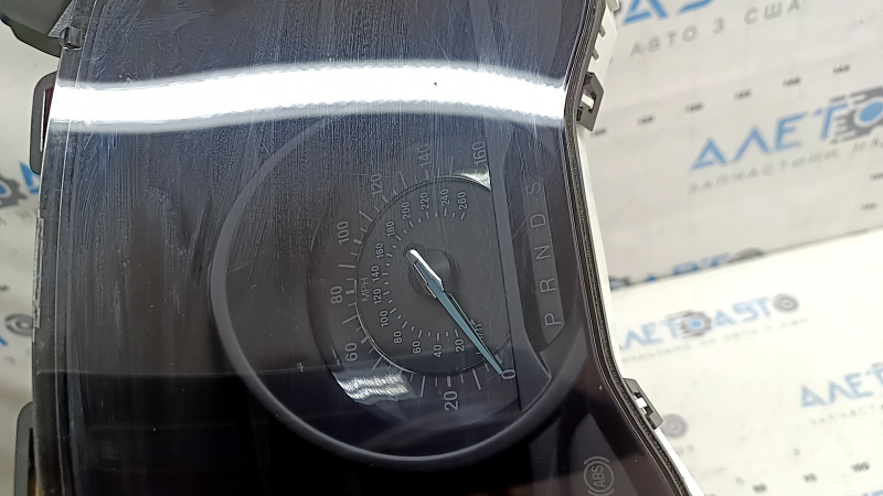 Tablou de bord Ford Edge 19-24 cu 2 afișaje, 105k, zgârieturi