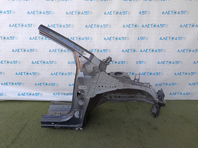 Четверть передняя правая Toyota Prius 50 16-22 отпилена, графит