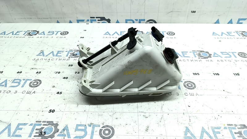 Semnalizator dreapta Ford Escape MK3 17-19, alb cu proiectoare de ceață, lucios