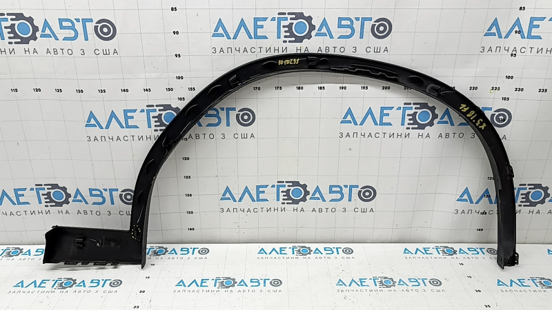 Ornament arc aripă față stânga BMW X3 G01 18-24 structură, zgârieturi, suport rupt
