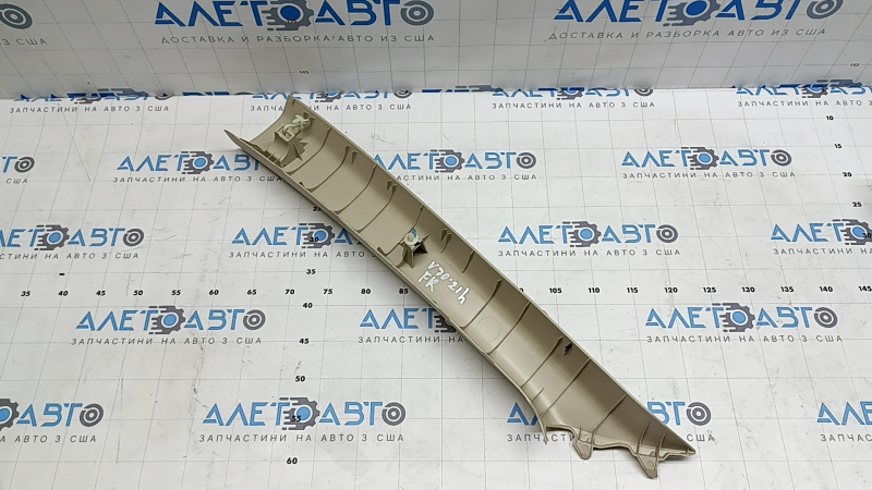 Накладка передней стойки верхняя правая Toyota Camry v70 18-24 беж