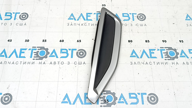 Capac conductă de aer pe aripa stângă față BMW X5 G05 19-23 cromat, X-Line, suport rupt