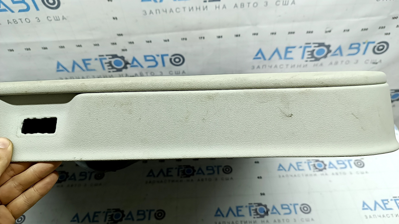 Ornamente ușă, placă stânga față, Volvo XC90 16-20, gri, inserție din piele gri, cotieră din piele gri, cu mâner, inserție din lemn cu ornament cromat, cu butoane pentru controlul închiderii centrale și al memoriei scaunului, curățabil chimic