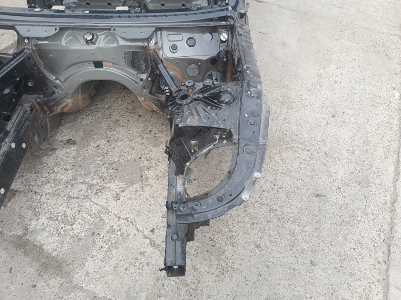 Panou lateral stânga față BMW 5 G30 17-23 pe caroserie, grafit