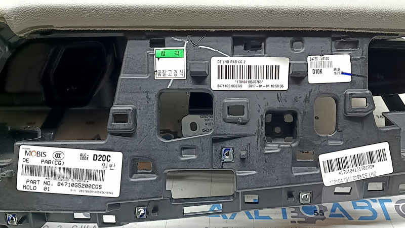 Panou frontal Torpedo cu AIRBAG Kia Niro 17-19 HEV, PHEV gri deschis, sub difuzorul central