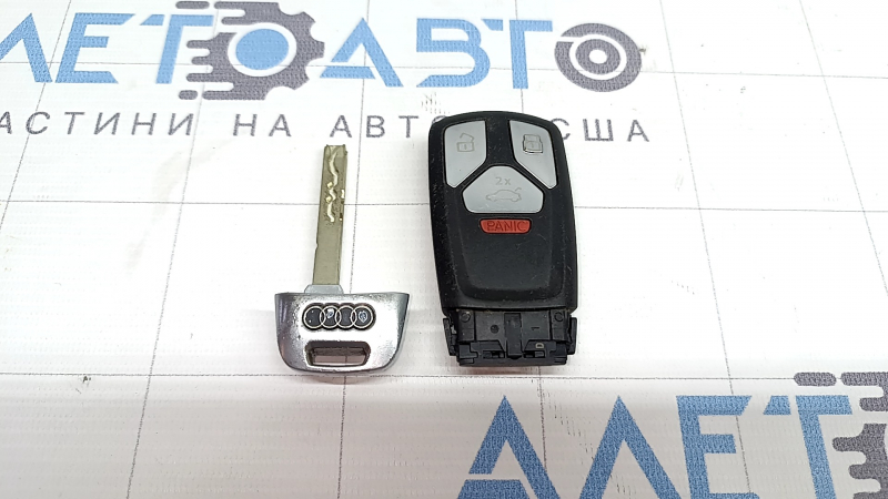 Ключ Audi Q5 80A 18-24 keyless, 4 кнопки, тип 2, царапины, тычки