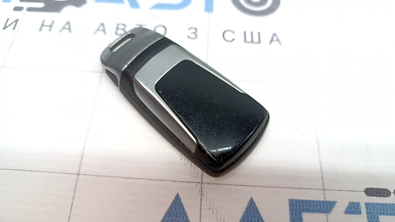 Ключ Audi Q5 80A 18-24 keyless, 4 кнопки, тип 2, царапины, тычки