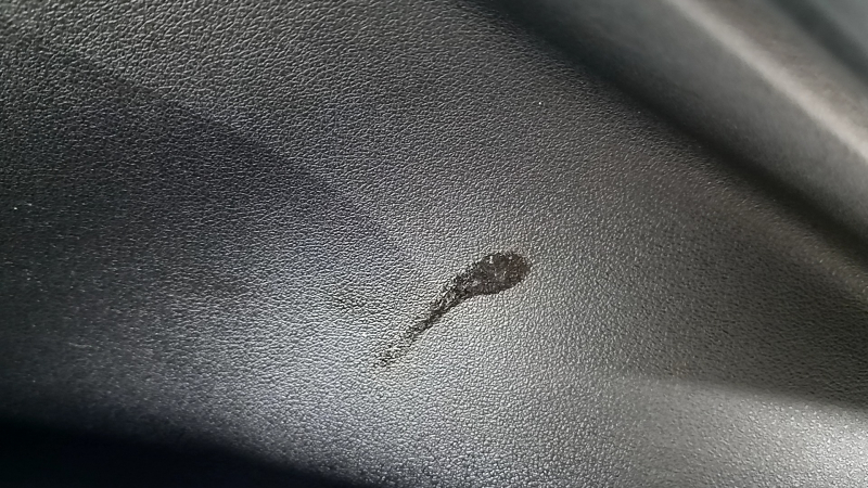 Ornament ușă, placă portieră dreapta spate, BMW X5 G05 19-22, piele neagră fără cortină, inserție din lemn Fineline Stripe, cotieră din piele bej, cu mâner și suprapuneri, lovitură, zgârieturi, curățabil chimic
