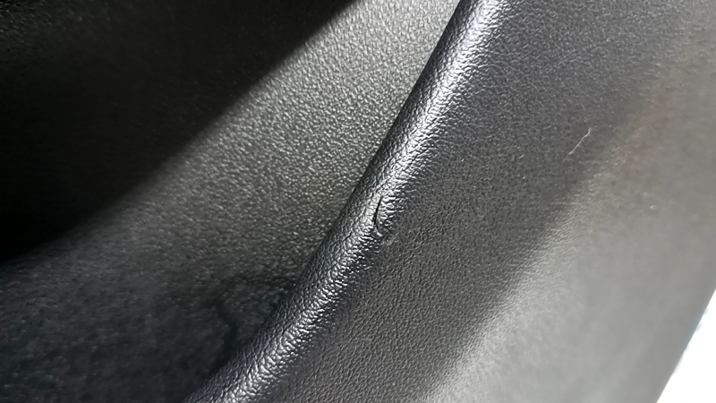 Ornament ușă, placă portieră dreapta față, BMW X5 G05 19-25, piele neagră, inserție din lemn Fineline Stripe, cotieră din piele neagră, cu mâner și suprapuneri, lovituri, rupturi, zgârieturi