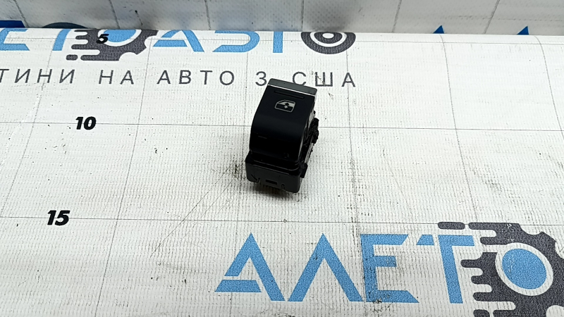 Comandă ridicare geam spate stânga pentru Audi A3 22-26, neagră, suport defect