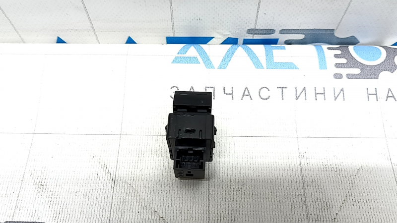 Comandă ridicare geam dreapta față Audi A3 22-26 negru, cromat
