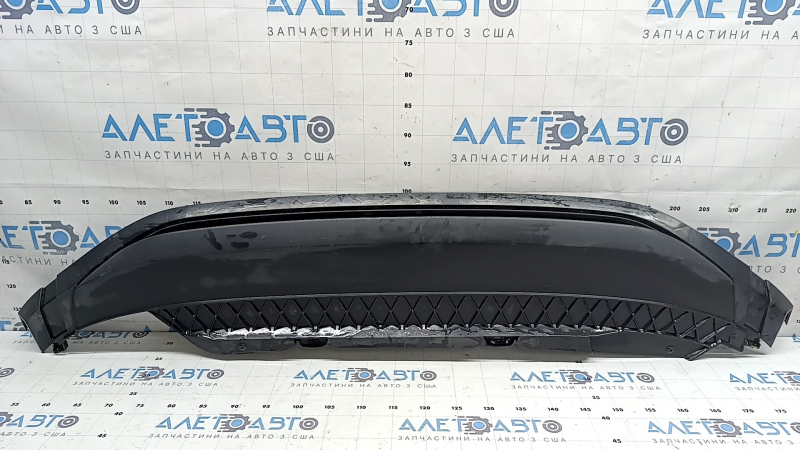 Structura marginii barei spate VW Jetta 22-26, zgârieturi