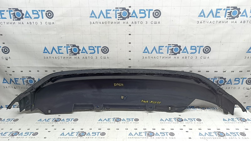 Structura marginii barei spate VW Jetta 22-26, zgârieturi