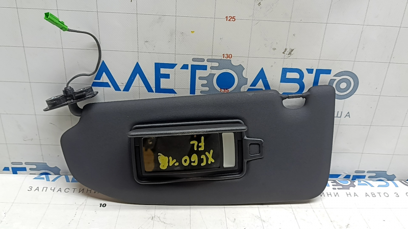 Parasolar stânga Volvo XC60 18-26 negru, fără cârlig, cu lumini de fundal, necesită curățare, zgârieturi