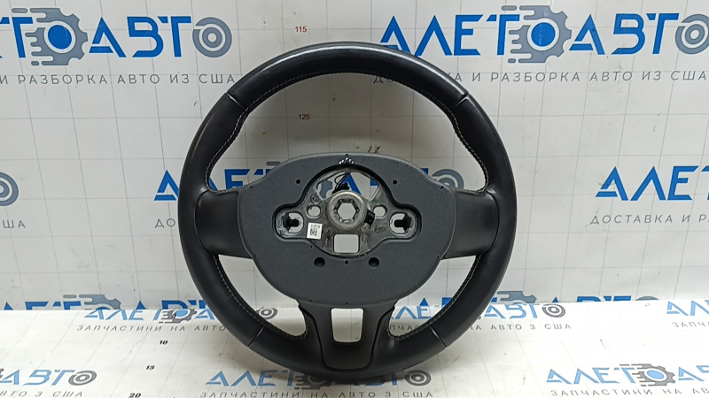Volan Volvo XC60 18-24, piele neagră, încălzit, tip 2, zgârieturi, ciobiri