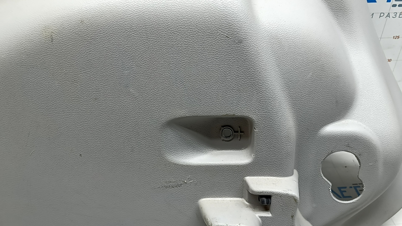 Ornament arc stânga jos Jeep Compass 22-26 gri, tip 1, necesită curățare, zgârieturi, zgârieturi