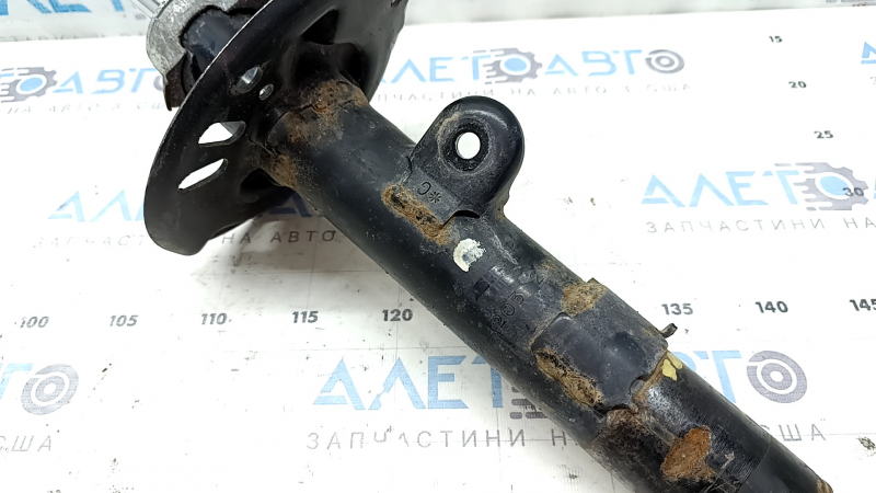 Amortizor față stânga Honda Accord 18-22 ruginit