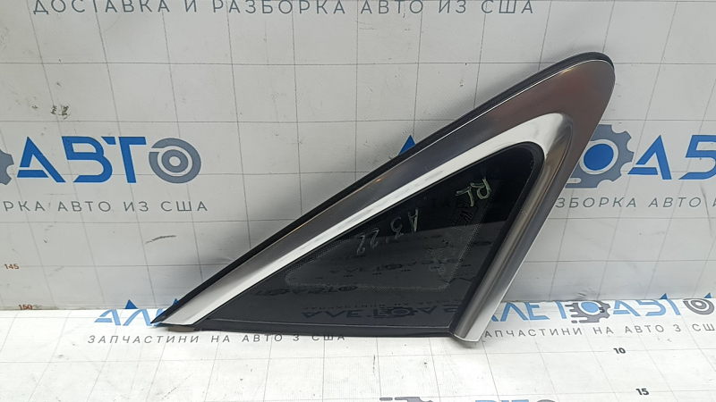Lunetă stânga spate, geam orb, Audi A3 22-26, zgârieturi pe bordură