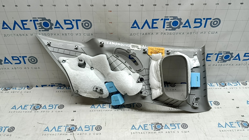 Ornamente arc stânga sus Jeep Compass 22-22 gri cu căptușeală de curea, zgârieturi