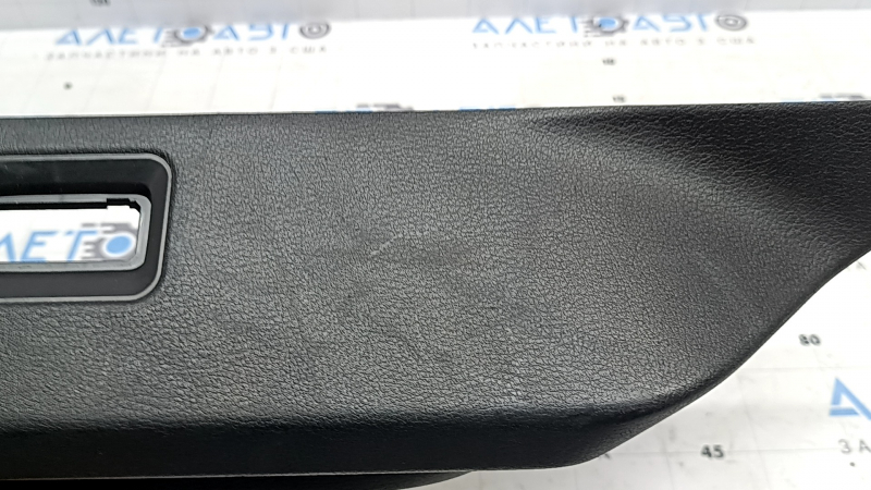Накладка обшивки арки верхняя левая Mazda CX-30 20-26 черная, царапины