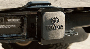 Заглушка фаркопа Toyota Highlander 14-19