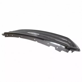 Решетка радиатора grill Ford Escape MK3 17-19 рест черн с хромом