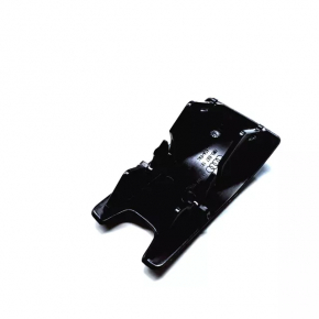 Заглушка Isofix заднего ряда Audi A4 B9 17-25 черная