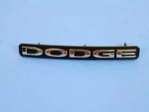 Эмблема надпись решетки радиатора Dodge Journey 11-12