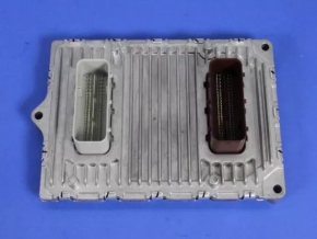 Modulul ECU al motorului Dodge Dart 13-16