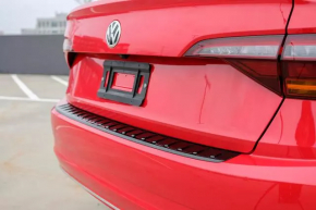 Молдинг заднего бампера центральный VW Jetta 19-21 хром
