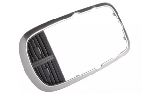Накладка торпеды центральная Chevrolet Malibu 13-15