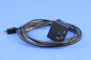 USB Hub, AUX Dodge Dart 13-16