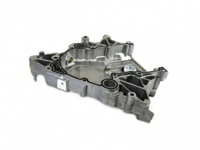 Передняя крышка двигателя Dodge Challenger 13-23 5.7 EZH