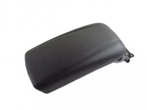 Подлокотник центральной консоли Chrysler 200 15-17 кожа черн, царапины
