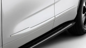 Молдинг двери центральный передней левой Toyota Highlander 20-26 серебро