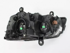 Фара передняя правая Dodge Grand Caravan 11-20 хром