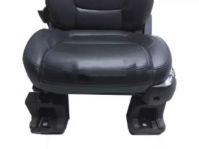 Водительское сидение Ford Explorer 11-15 без airbag