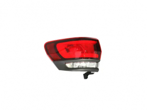 Lampă LED Trailhawk stânga pentru aripa exterioară Jeep Grand Cherokee WK2 17-21