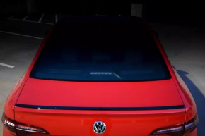 Спойлер крышки багажника VW Jetta 19-26 тип 1
