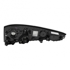 Lampa de jos stânga Toyota Prius 50 16-