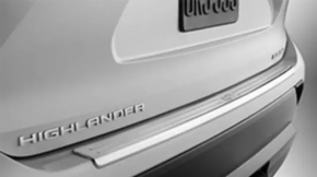 Накладка заднего бампера Toyota Highlander 20-26 хром тип 1