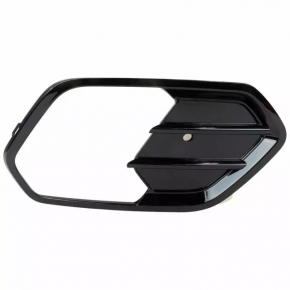Grilă bara dreapta pentru Ford Escape MK3 2017-2019, lucioasă, sub proiectoarele de ceață