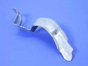 Петля капота правая Chrysler 200 4d 11-14