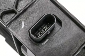Жалюзи дефлектор радиатора в сборе Chevrolet Bolt 17- с моторчиком