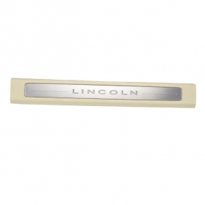 Накладка порога передняя левая Lincoln MKZ 13-15 беж