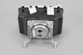 Подушка безопасности airbag пассажирская в торпеде Jeep Compass 11-15